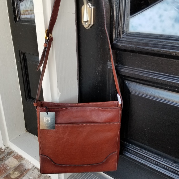 Authentic Frye Messenger Crossbody w Storage Bag! - Picture 3 of 7